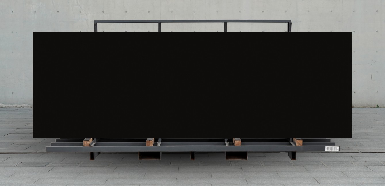 jet black glaze
