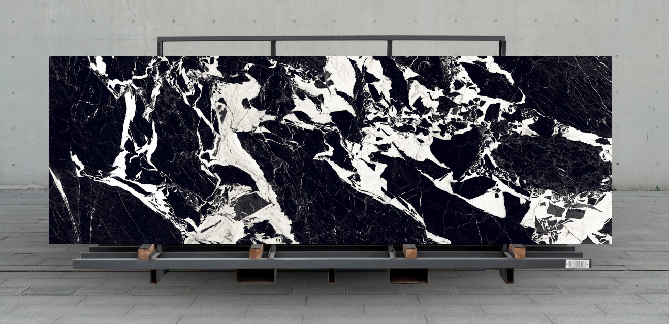 PRETORIA BLACK