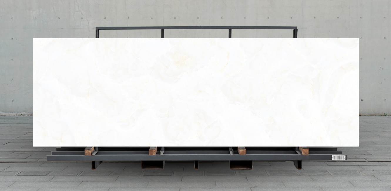 CRYSTAL ONYX