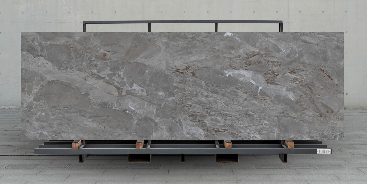 GLISTER GREY